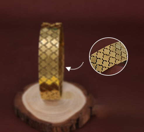 Elegant Patterned Gold Bracelet – Zevaae Jewels