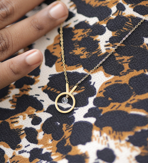 Minimal Circle & V Pendant Necklace – Gold Plated Artificial Jewellery