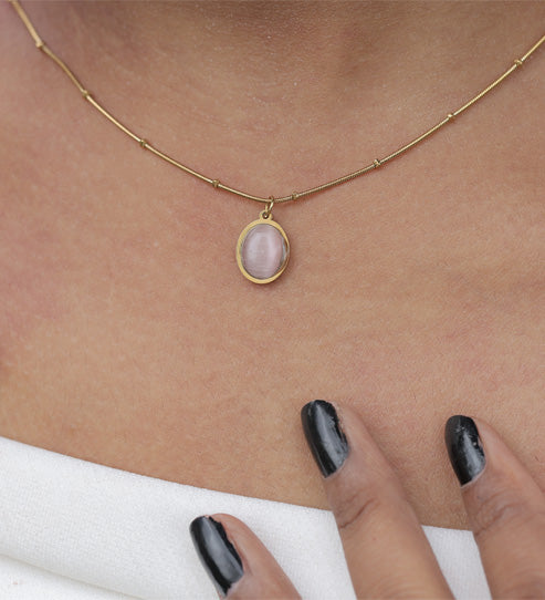 Oval Pink Stone Pendant Necklace – Gold Plated Artificial Jewellery