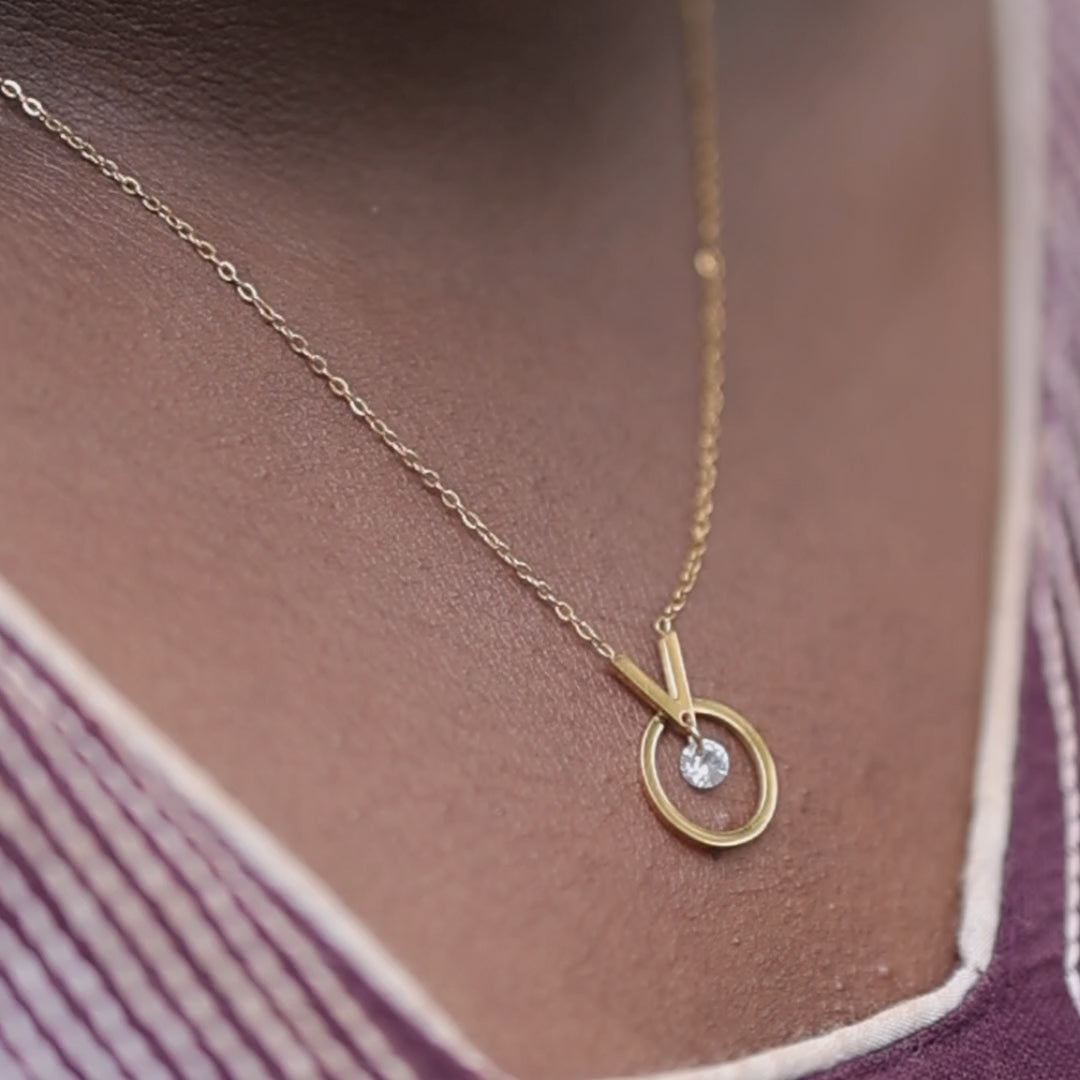 Minimal Circle & V Pendant Necklace – Gold Plated Artificial Jewellery