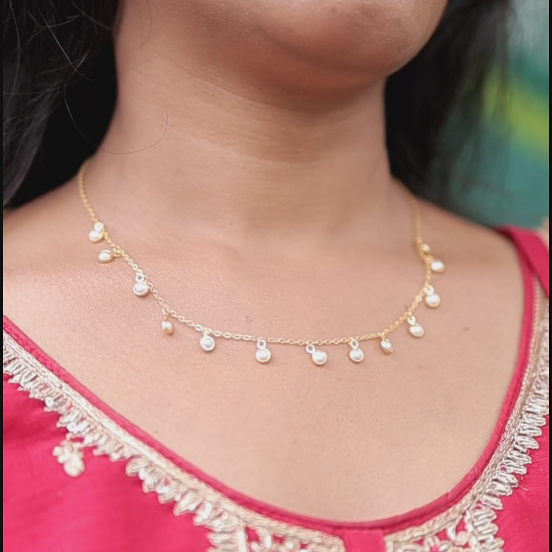 Pearl Drop Chain Necklace – Minimal Elegance